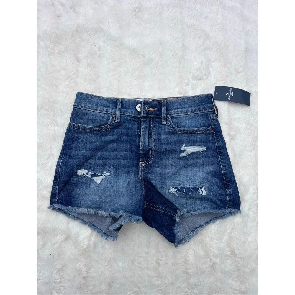 Abercrombie High rise relaxed Kids shorts size 9/10